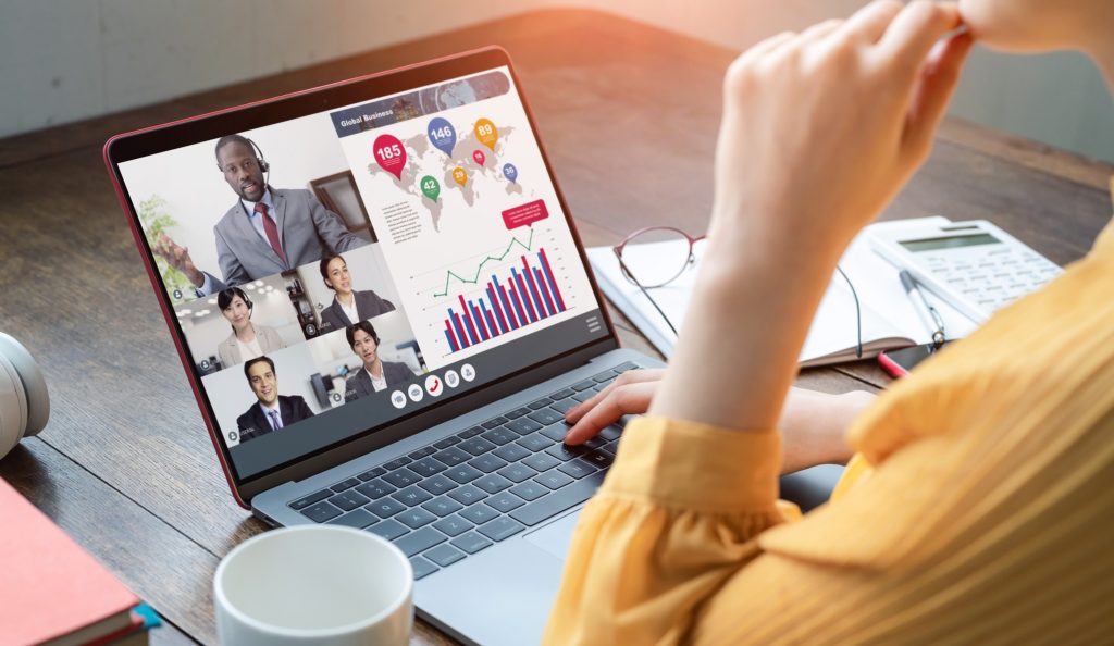 電気通信大学の外国人留学生を対象とした就活セミナーを行いました。