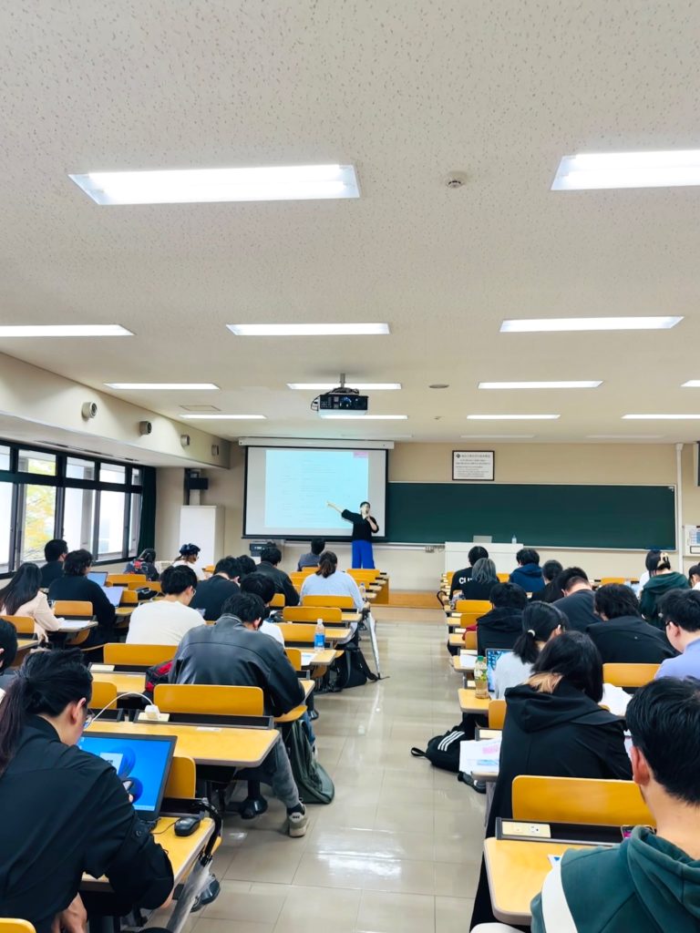 東京工科大学にて、外国人留学生のための就職ガイダンスを開催しました。